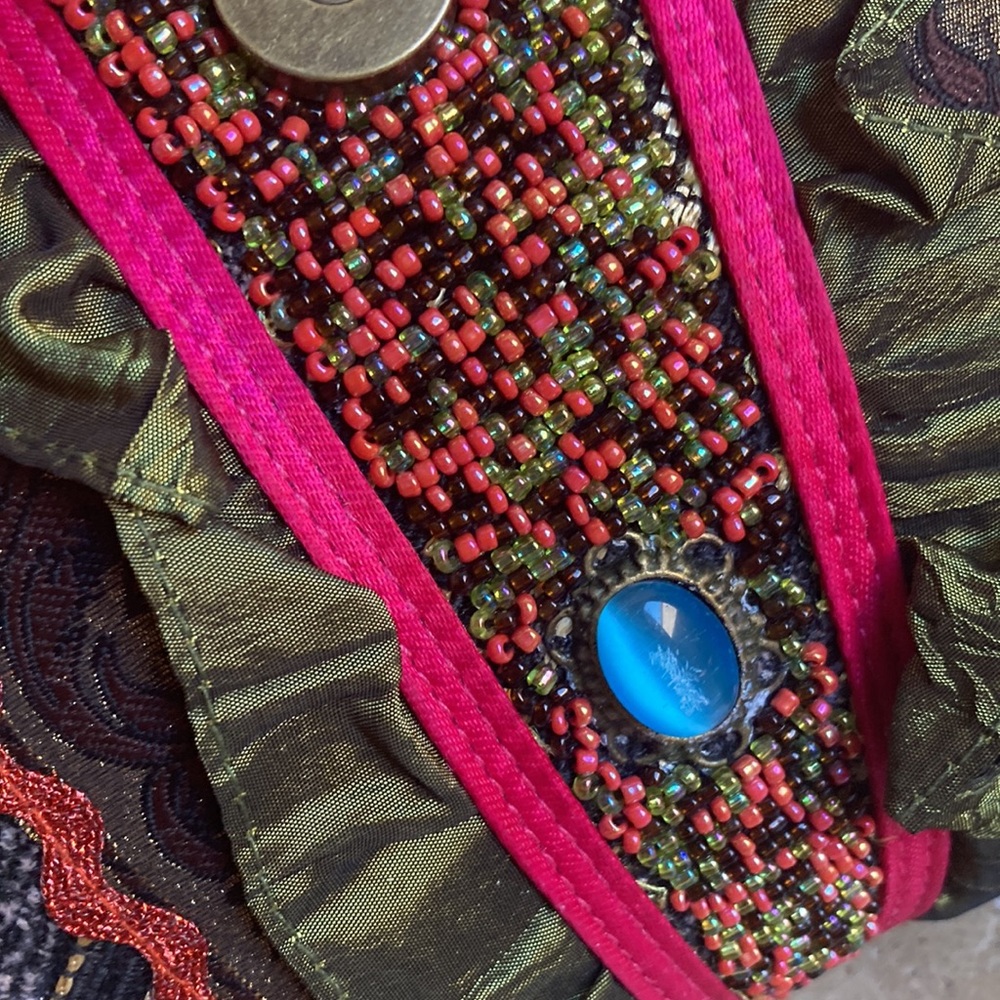 Stunning gorgeous beaded purse  NWT - Picture 5 of 17
